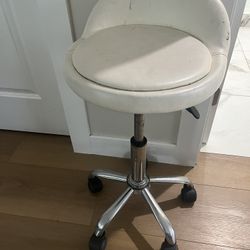 Rolling Chair
