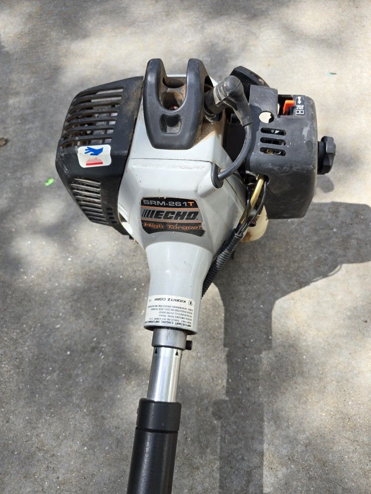 ECHO SRM-261T String Trimmer