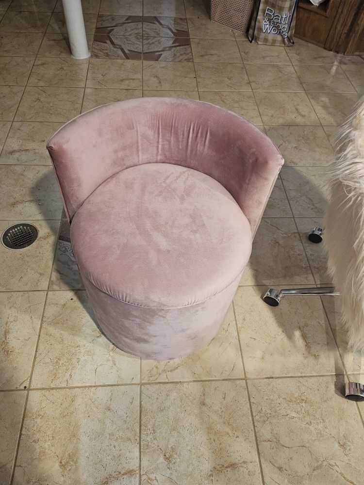 Hello Kitty Chair