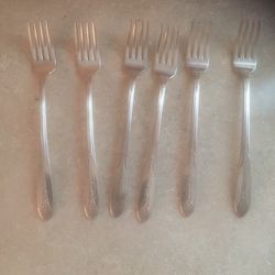 National Double Tested Silverplate Princess Royal. 10 Piece Did Not Polish
