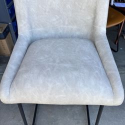 Set Of 4, Counter Height Stools