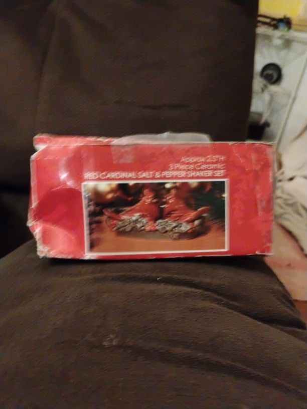 Red Bird Salt And Pepper Shakers