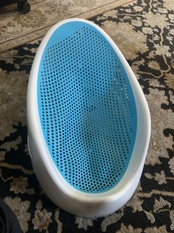 Like new Baby bath tub