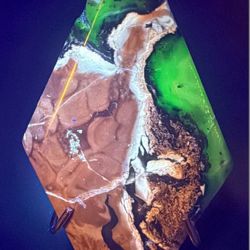 UV Reactive Volcano Agate Diamond Crystal | Stand Included