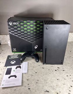 Box series XXbox In Hand