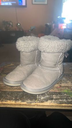 Grey Lamo Boots 13Y