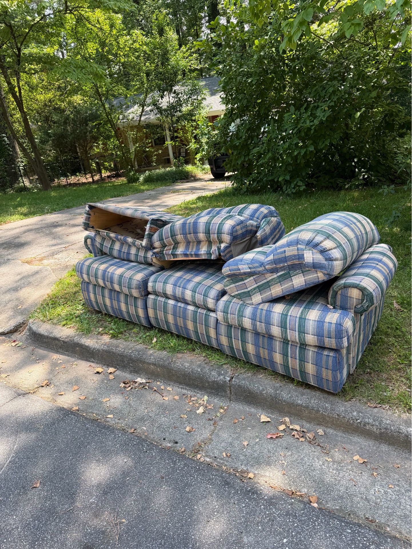 Free Reclining Couch
