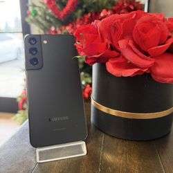 Samsung Galaxy S22 AT&T 128GB - Black