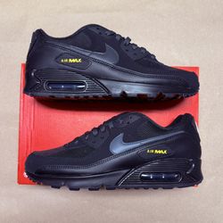 Nike Air Max 90 Black Speed Yellow Mens size 10 running shoes NEW!