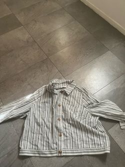 Women striped button down