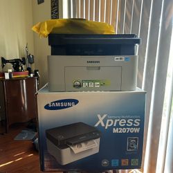 Printer Samsung Xpress M2070w
