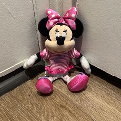 Minnie Mouse Stuffed Animal