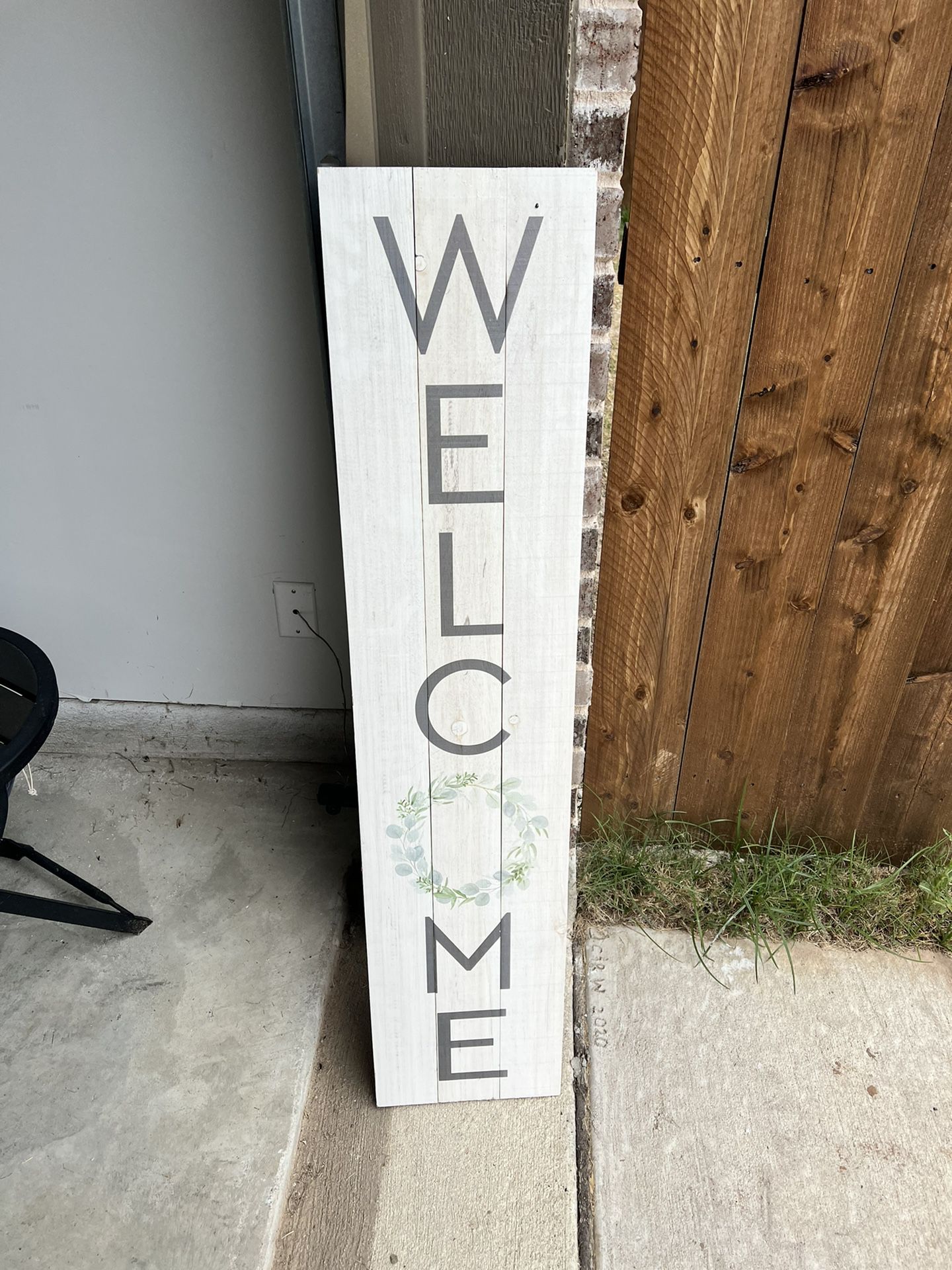 Welcome Outdoor Sign 