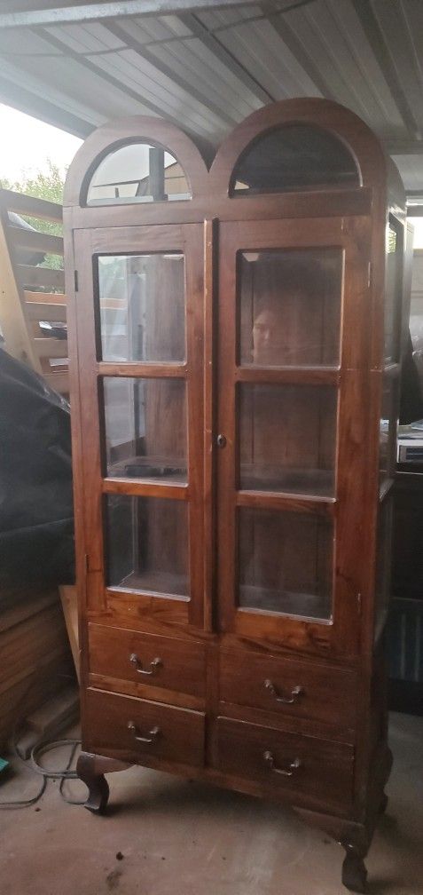 Antique Cabinet With Glass