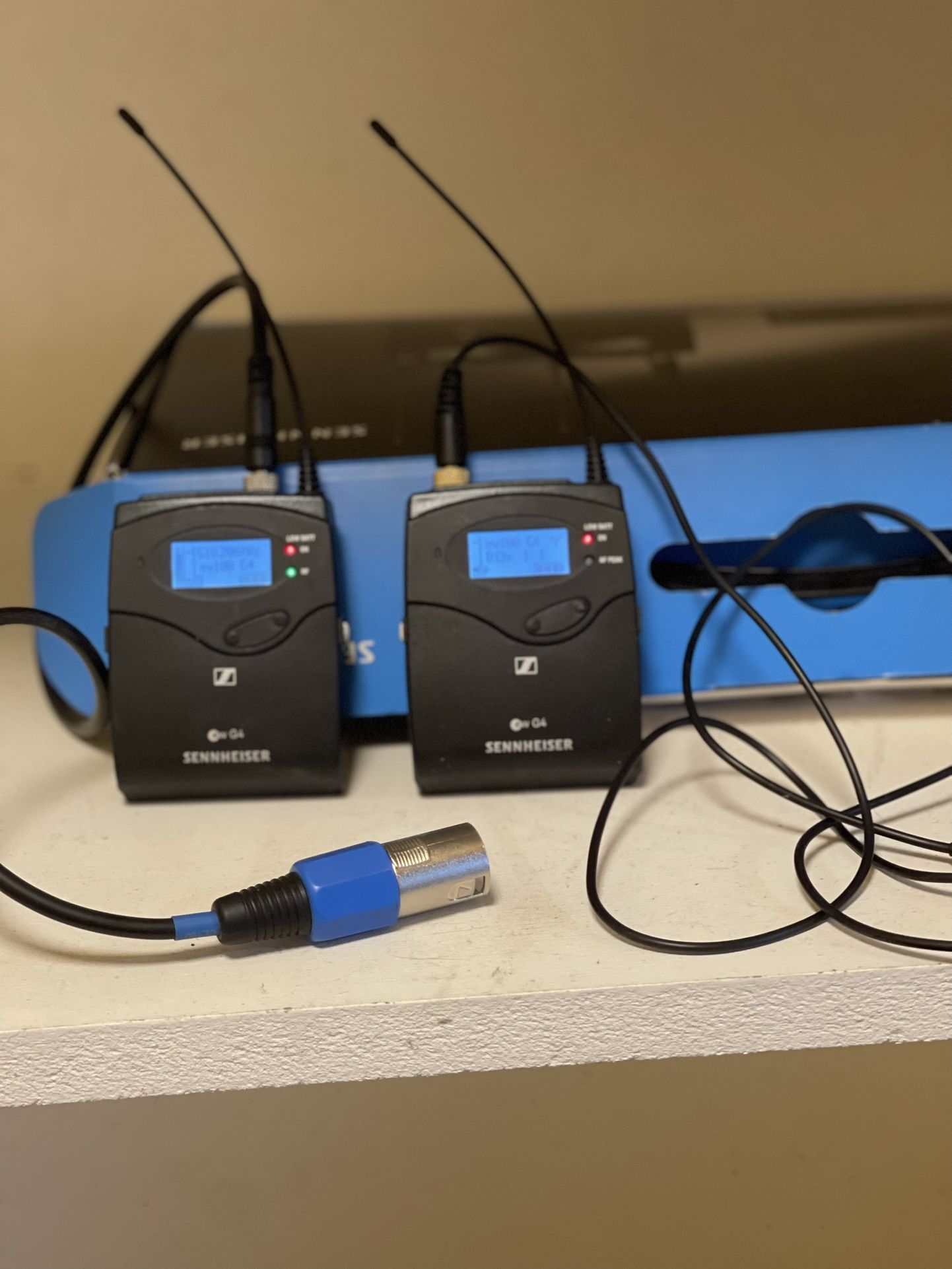 Sennheiser Wireless Mic(s), Receiver & Microphone