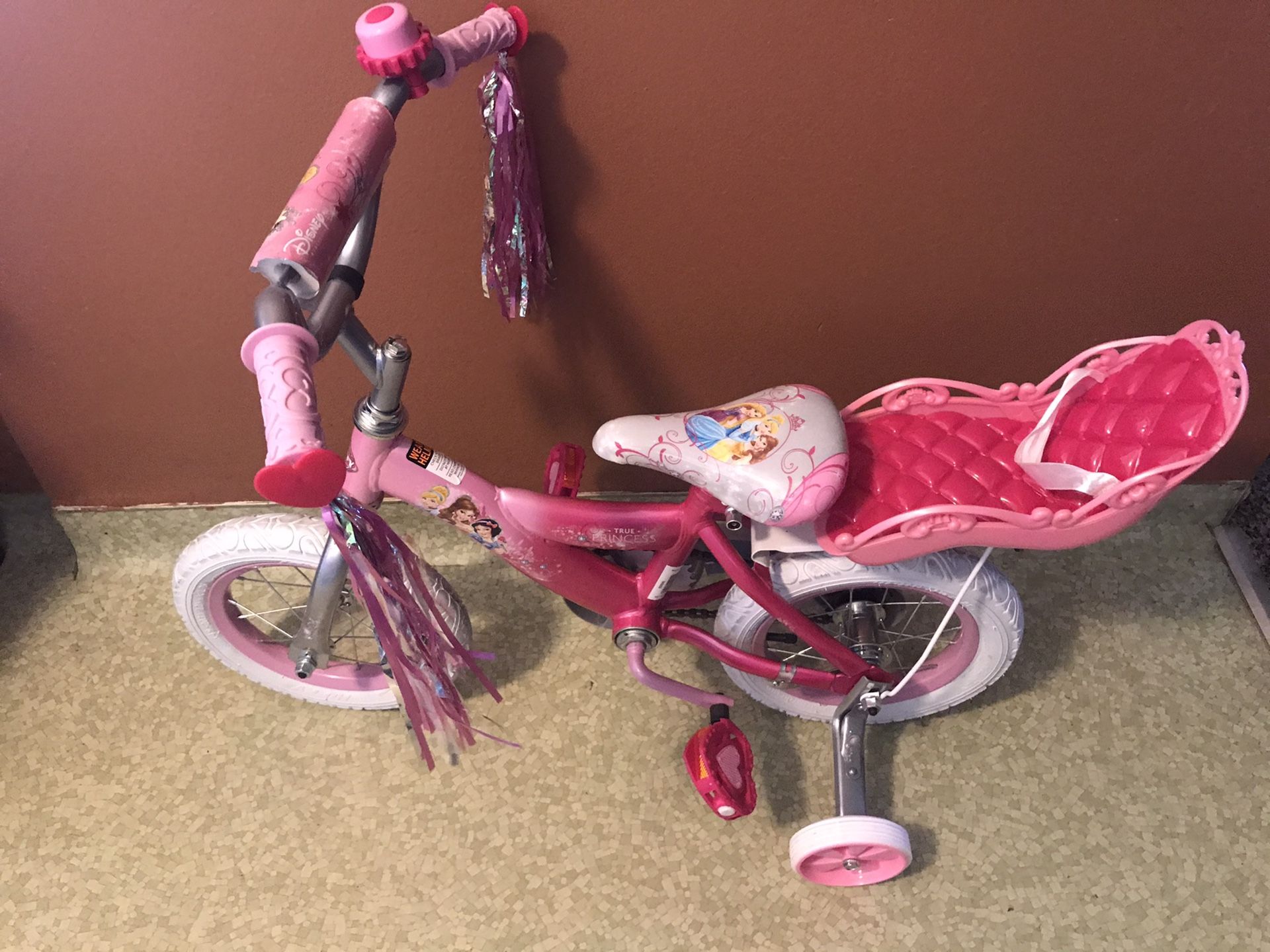 Princess Disney Bike with training wheels