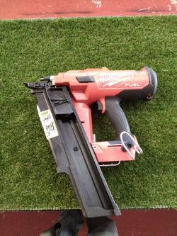Milwaukee M18 Fuel 21* Framing Nailer