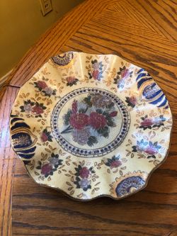 Vintage beautiful rose plate dish scalloped edges