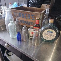 Vintage Glass & Wooden Crate Lot Heinz Turners Otto Hinds Acme Bards Magic Yeast Owens & More