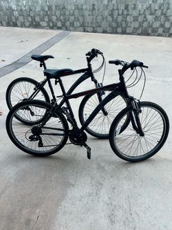 Schwinn Sidewinder 26" Mountain Bikes (Pair) – Excellent Condition