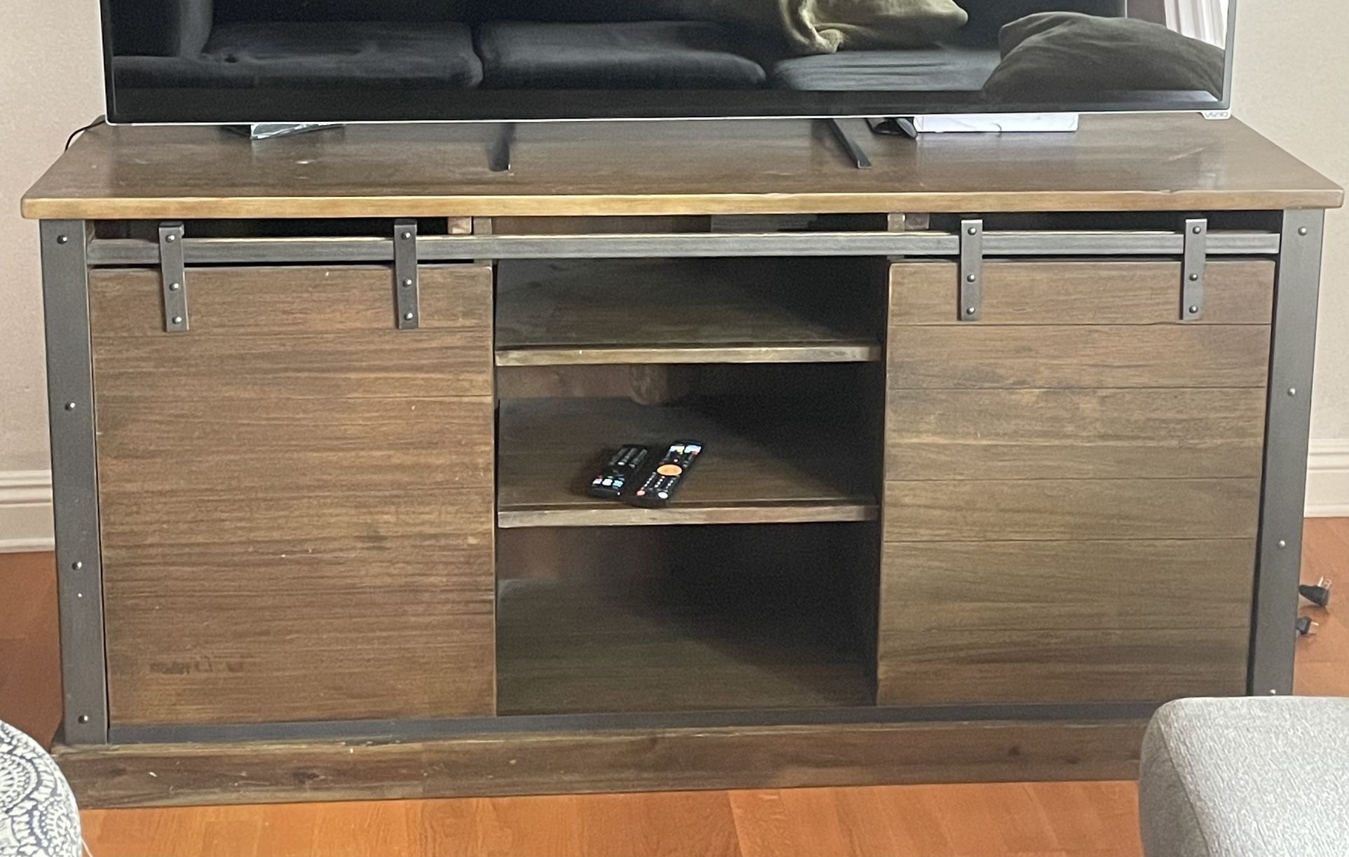 Farmhouse Style TV Console/Buffet Table