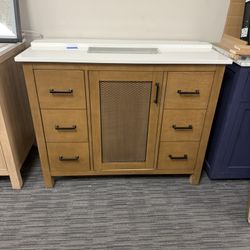 43” Bathroom Vanity In Brown 