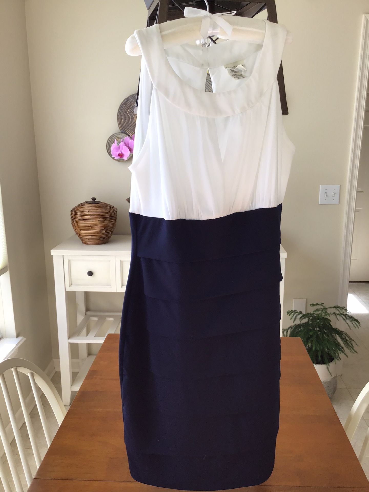 Woman Dress Size 6