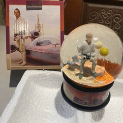 $30 - New star wars collectors edition AZ dbacks Snow Globe with free delivery 🚚