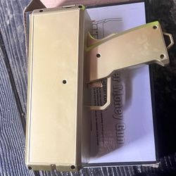Money Gun