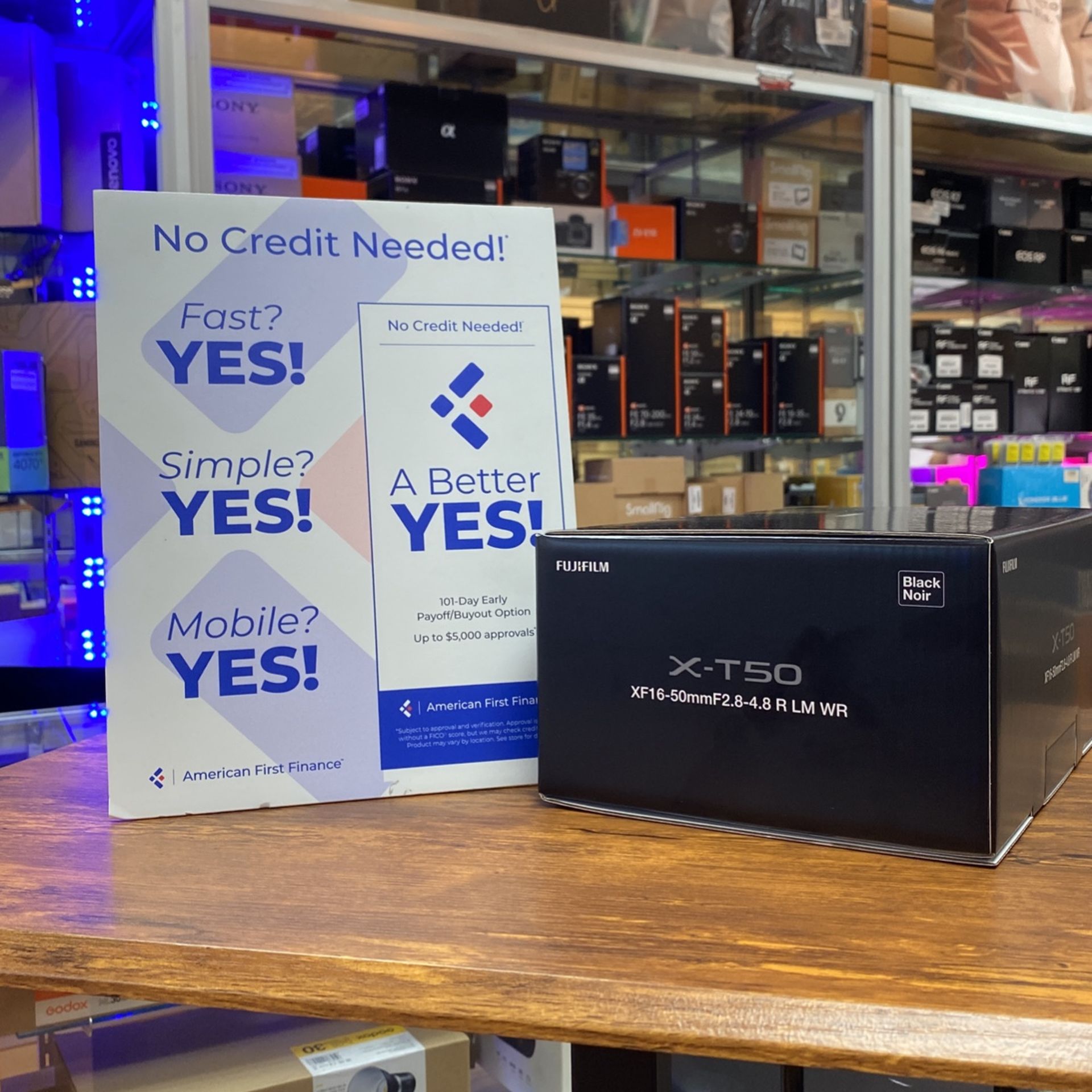 Fujifilm X-T50 w/16-50mm 2.8-4.8 Lens Kit