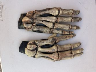 Costume Hands