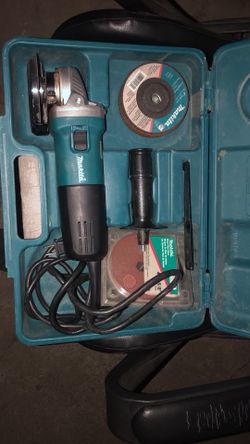 Makita grinder