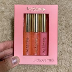 New-Love And Beauty Lip Gross Set❤️