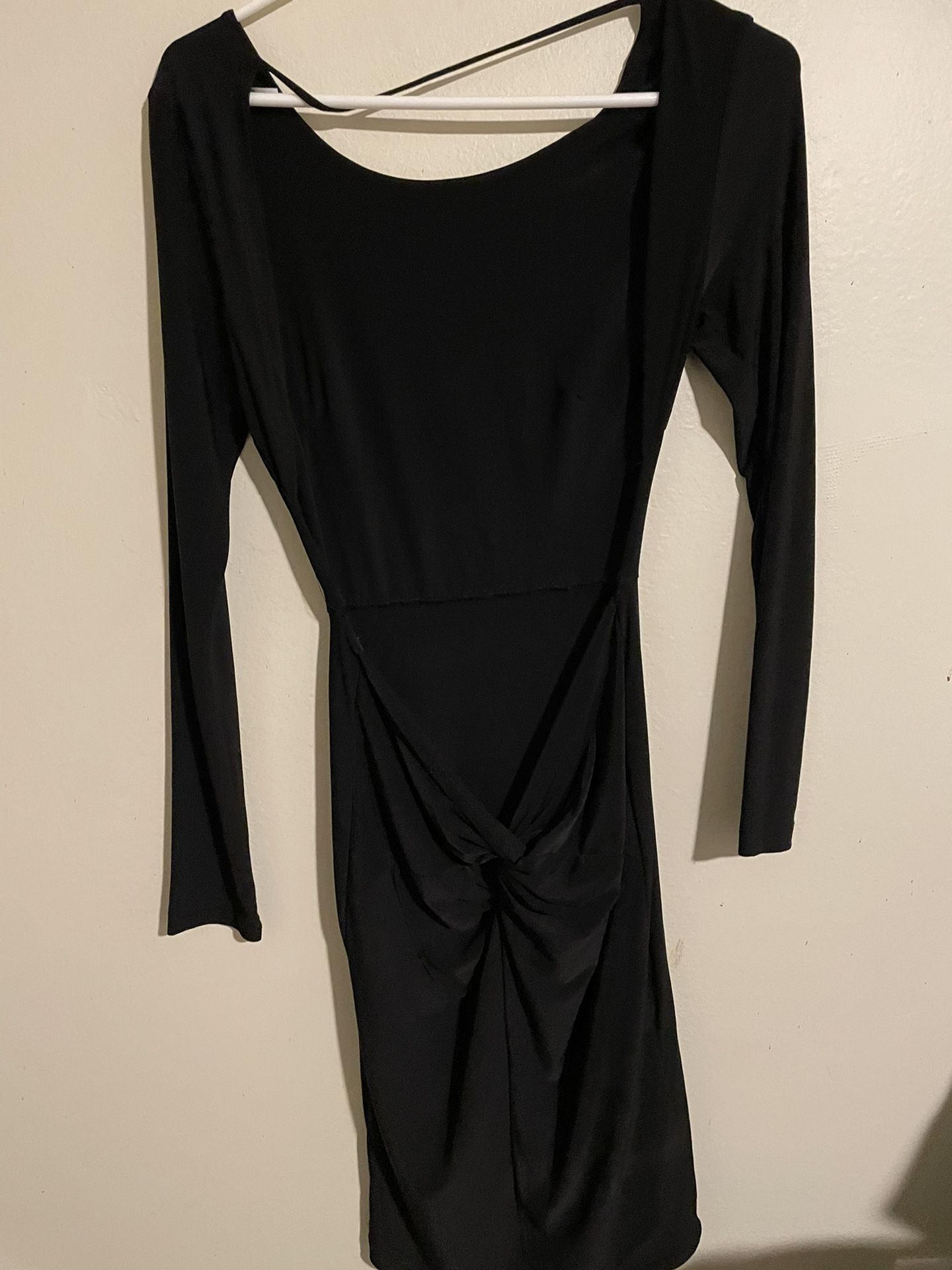 Black Scrunchy Booty Hollow Back Dress