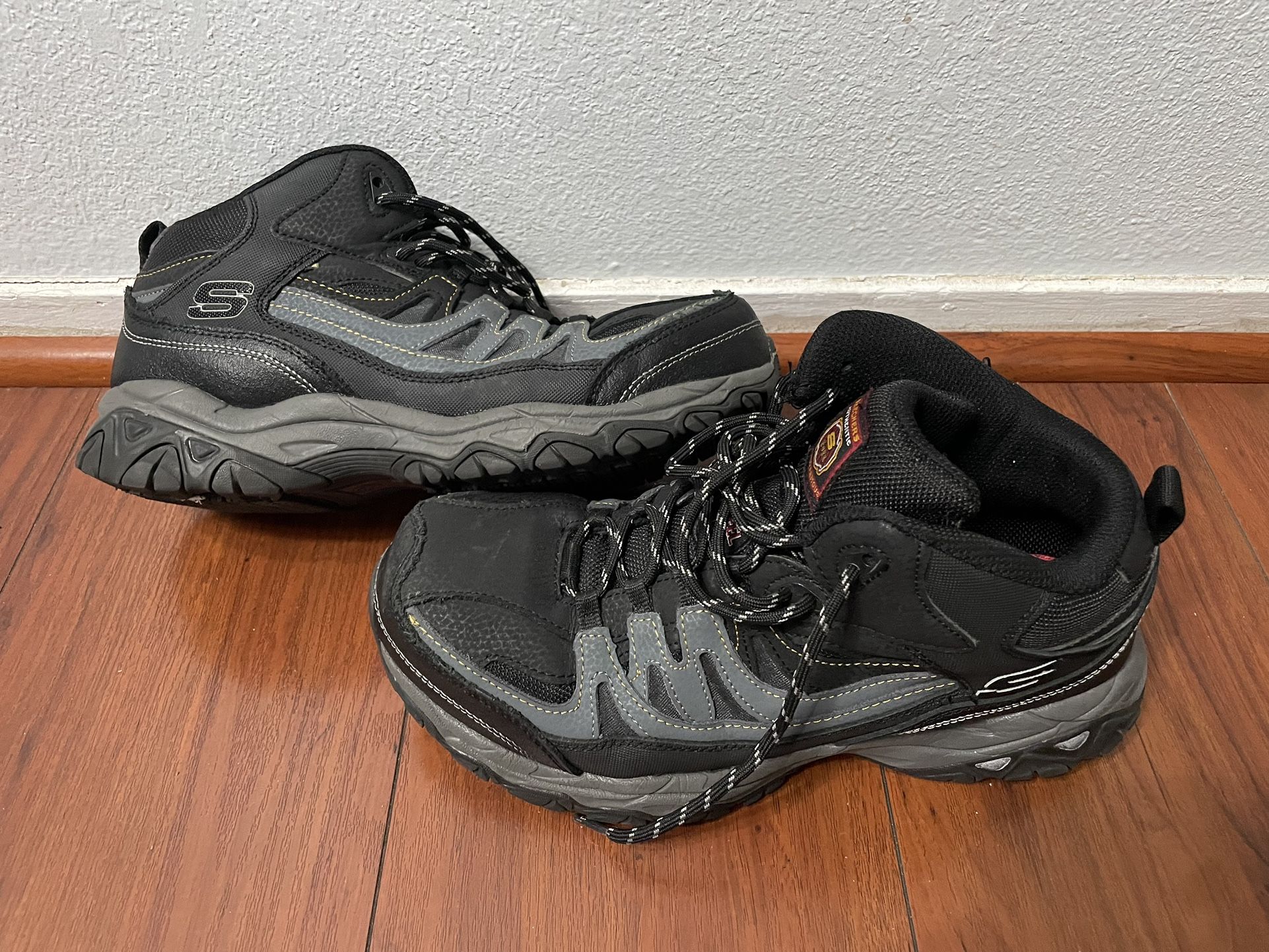 Skechers Steel Toe Size 9