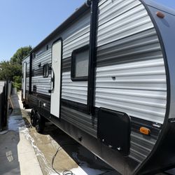 2019 Salem Travel Trailer 
