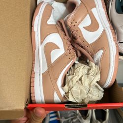 Women Nike Dunk Low 