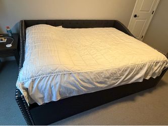 Queen Day bed frame