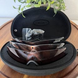 Oakley Frame Ansi Sunglasses With 3 Lenses Original Case Belt Loop Mens Clear Amber Black