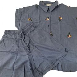 New women’s Blue embroidered floral short sleeve shirt with shorts set #floral #shorts size medium 