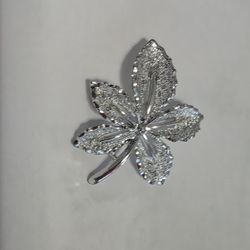 Vintage Silver Leaf Brooch Sara Coventry