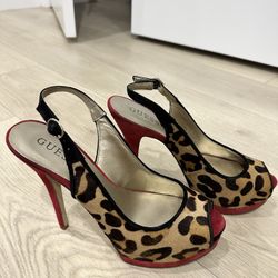 Guess Glenisan Platform Heels