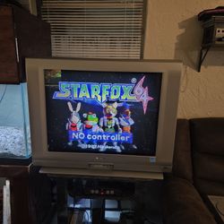 Sharp CRT TV Retro Gaming 32-in