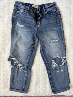 PacSun Women's High-Waisted Mom Jeans - Distressed Medium Wash - Size 27