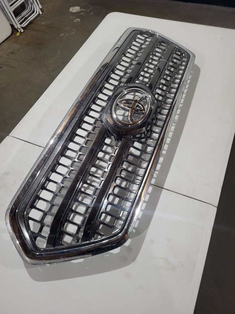 Toyota Tacoma Grill