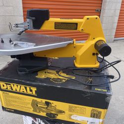 DEWALT 20” Variable-Speed Scroll Saw