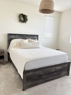 Bed Frame Only (Queen Size)