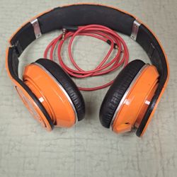 Beats by Dr. Dre Studio 1 Wired Orange Headphones, FLAKY PADDING