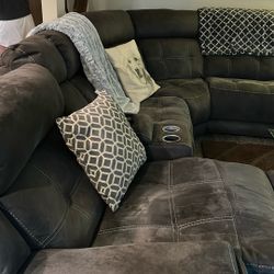 Large Sectional Couch With Electric Reclining Chairs 