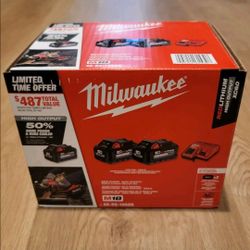 Milwaukee M18 48-59-1862s XC6.0 Ah 2X HIGH OUTPUT Batteries Charger Starter Kit
